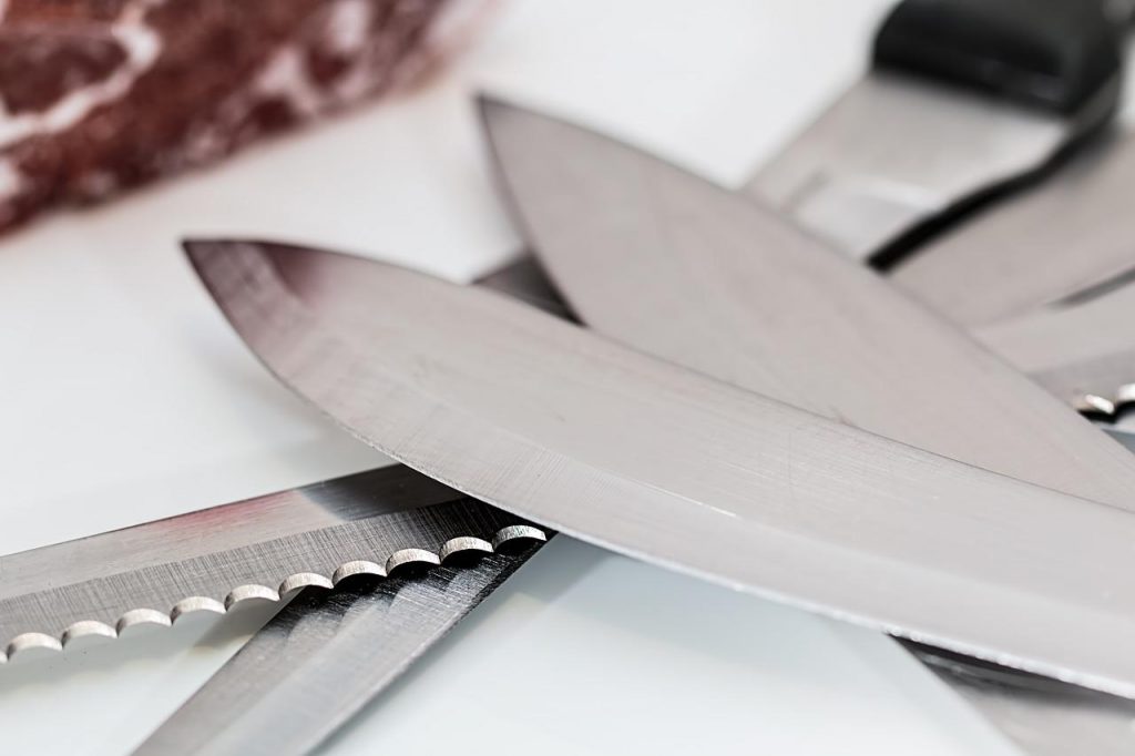 Boning Knife vs Carving Knife Which One Should You Buy? Substitute Ninja