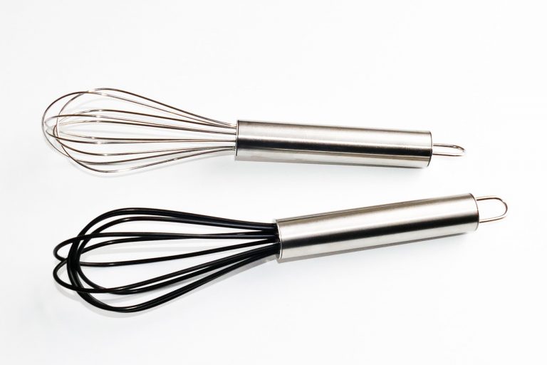 Electric Whisk vs Frother Find Out Which One To Choose For Your Needs